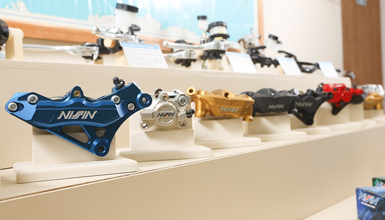 Expanding the selection of products by discussing countermeasures with engineers from manufacturers.